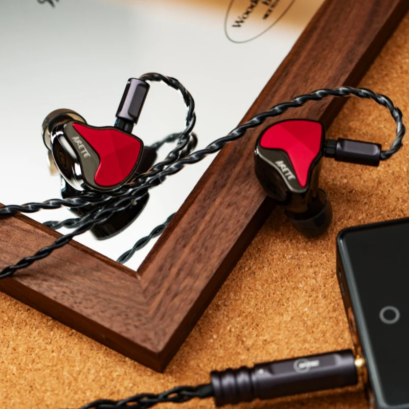 ZiiGaat x Fresh Reviews Arete 2